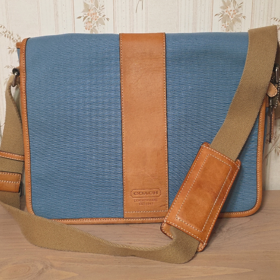 Coach Blue And Tan Messenger Bag